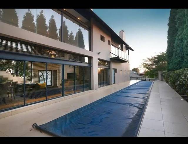 4 BEDROOM HOUSE FOR SALE IN BENMORE GARDENS